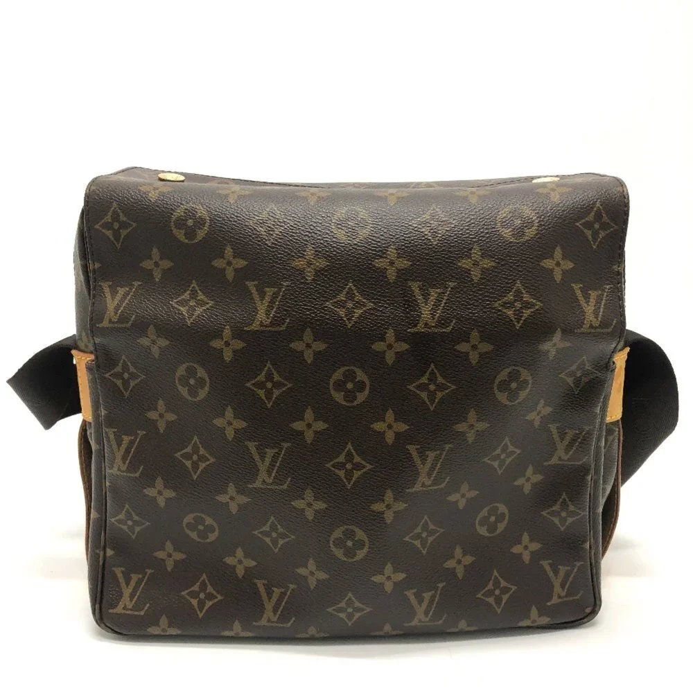 LOUIS VUITTON Authentic Brown Monogram Canvas Messenger Shoulder Bag